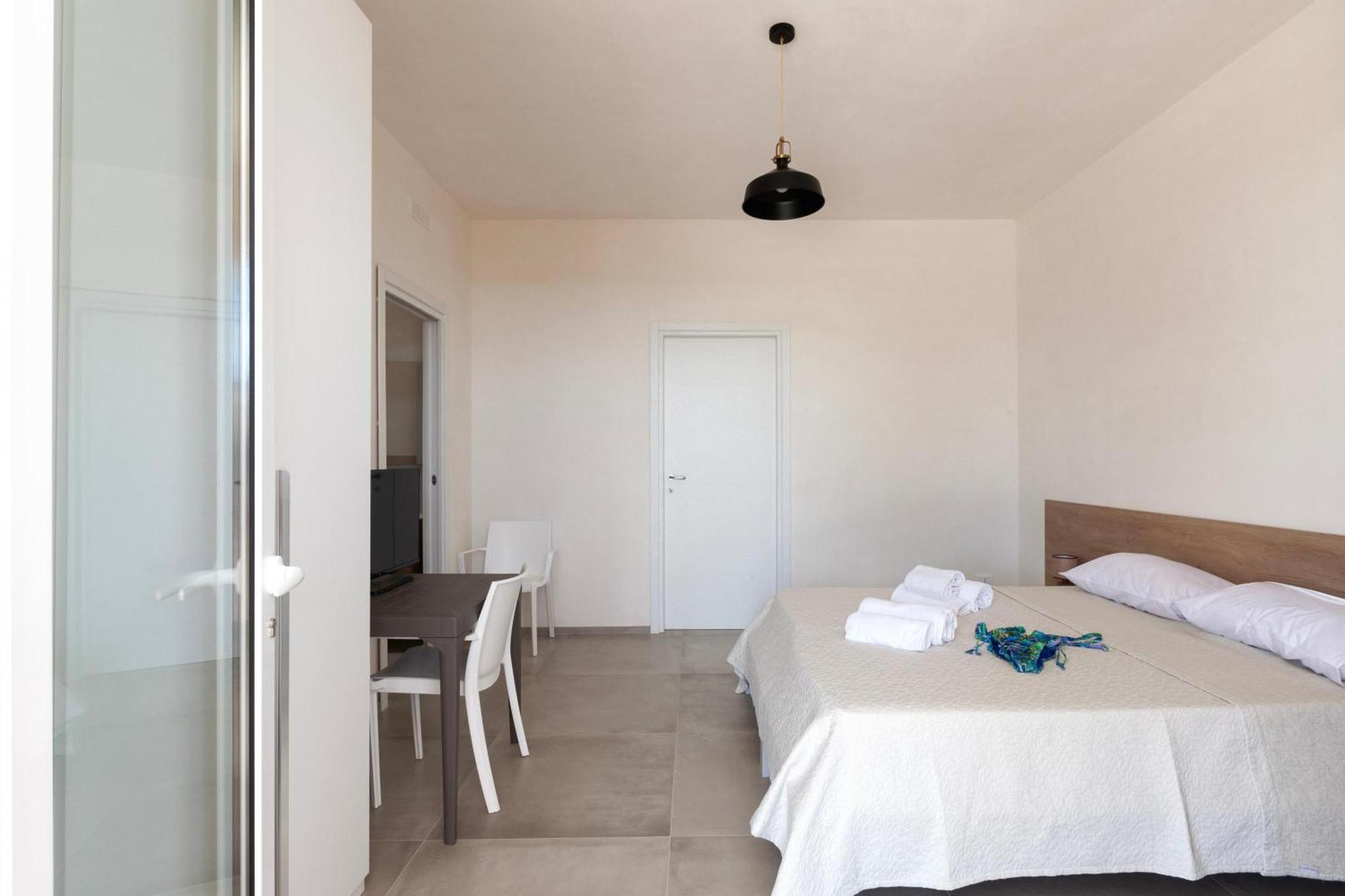 Villa La Reimunda - Happy Rentals オートラント エクステリア 写真