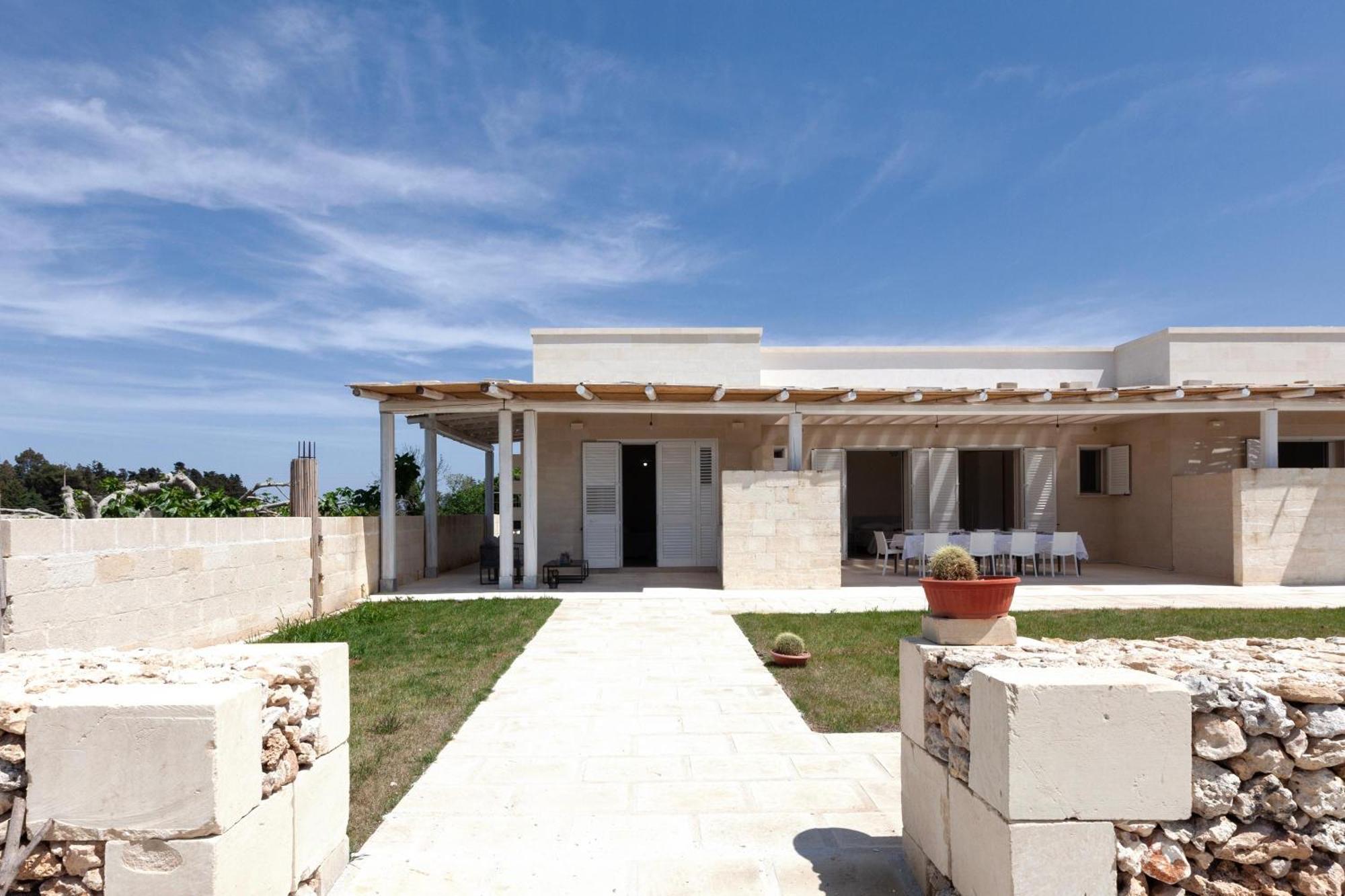 Villa La Reimunda - Happy Rentals オートラント エクステリア 写真